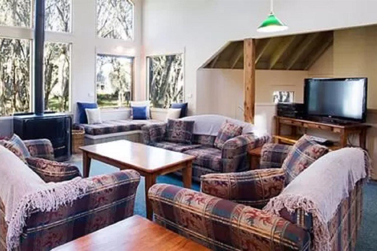 Absinthe Apartment ดินเนอร์ เพลน ภายนอก รูปภาพ